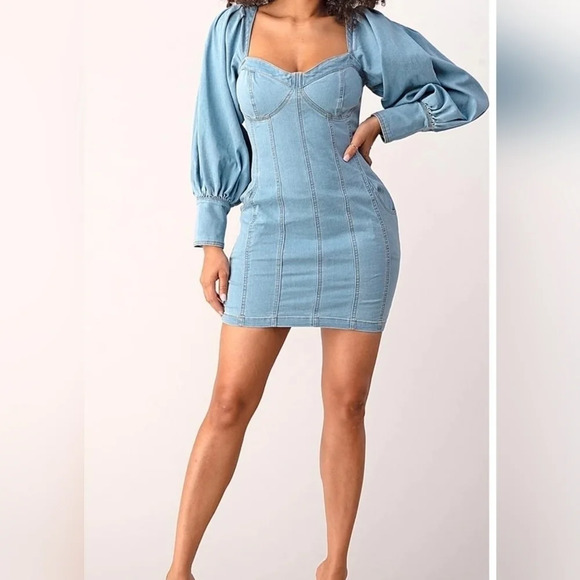 NWT Nicole Lynel Denim Puff Sleeve/Shoulder Mini Bodycon Dress, Size Medium. - Picture 1 of 7